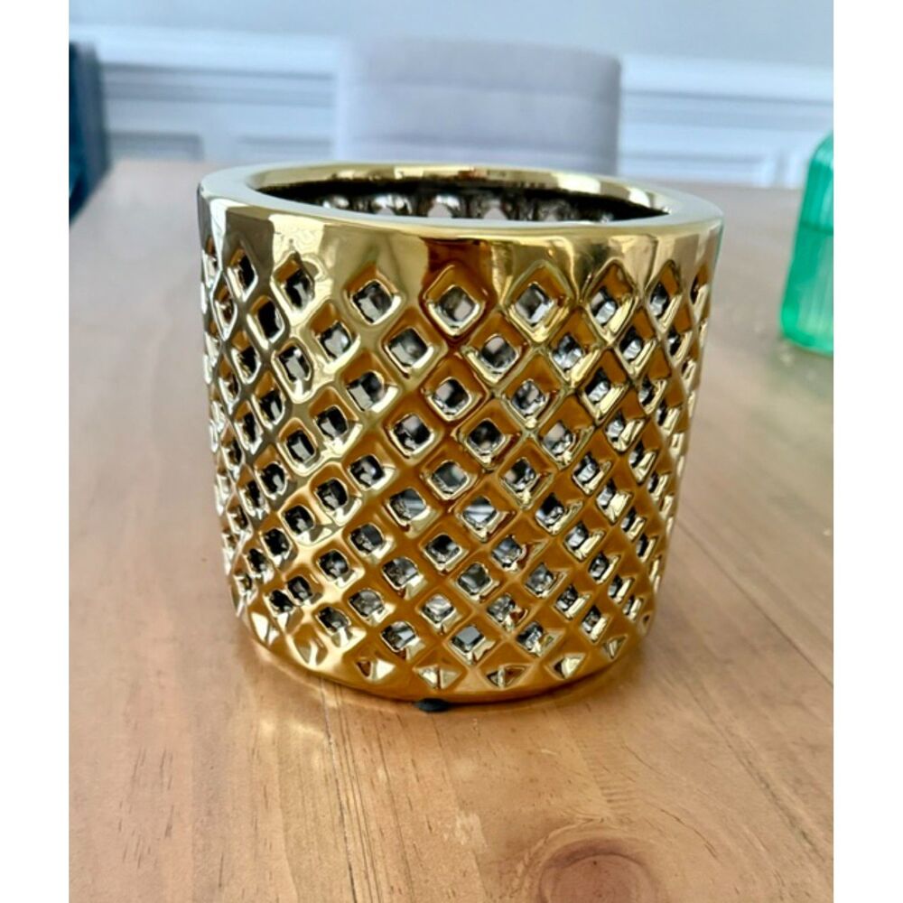 Gold Pot Vase Holder or Candle Holder Home Decor, New
